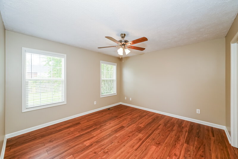2,465/Mo, 1422 Huddersfield Dr Smyrna, TN 37167 Main Bedroom View