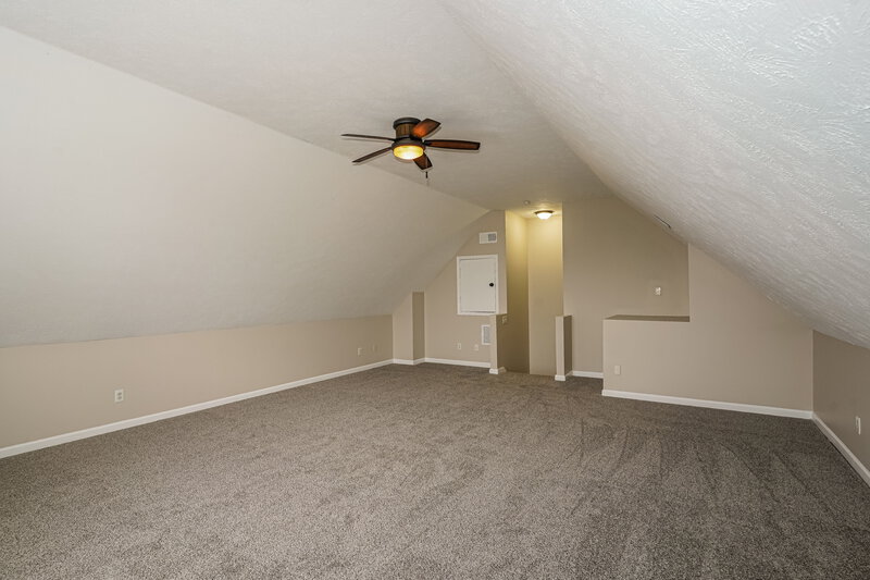 2,325/Mo, 219 Parrish Pl Mt Juliet, TN 37122 Family Room View