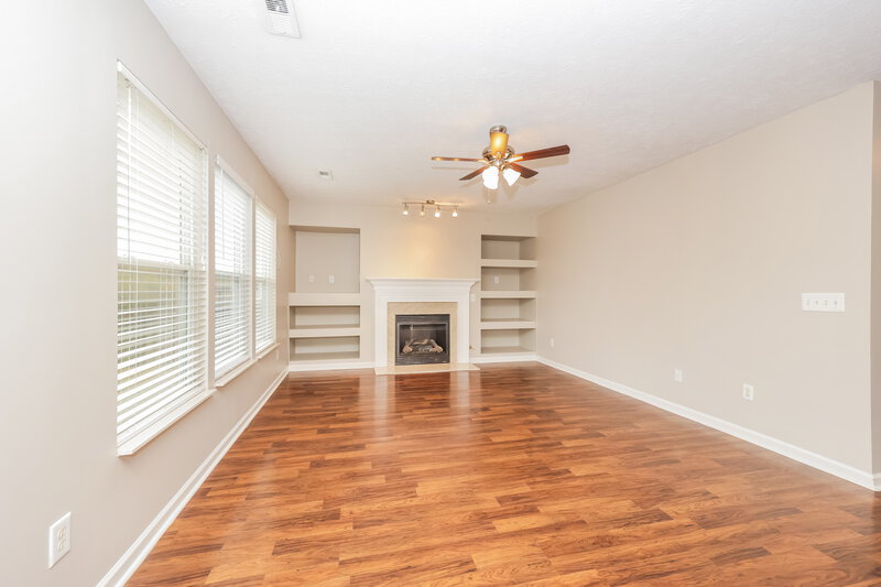 1,885/Mo, 909 Grand Oak Dr Smyrna, TN 37167 Living Room View