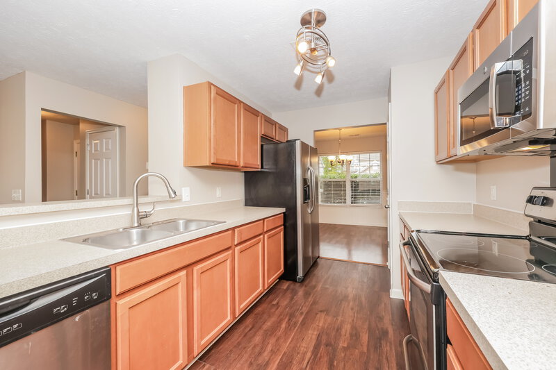 1,885/Mo, 909 Grand Oak Dr Smyrna, TN 37167 Kitchen View 2