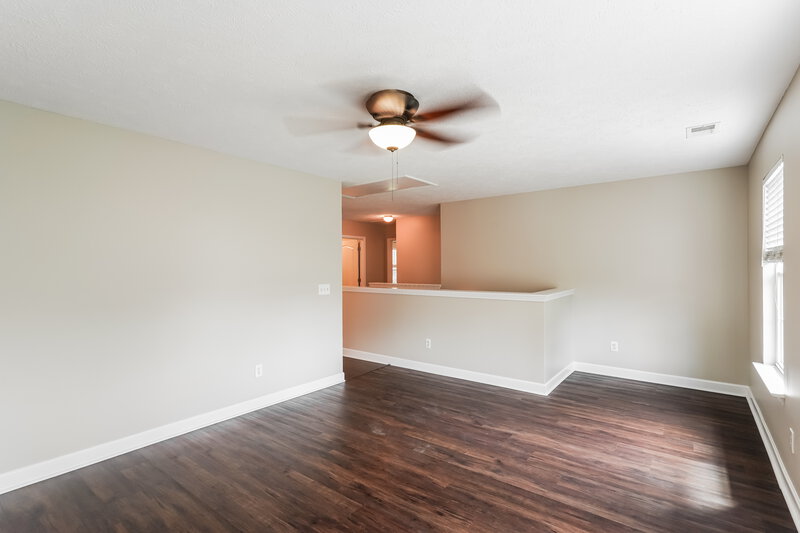 2,200/Mo, 904 Summercrest Cv Antioch, TN 37013 Loft View