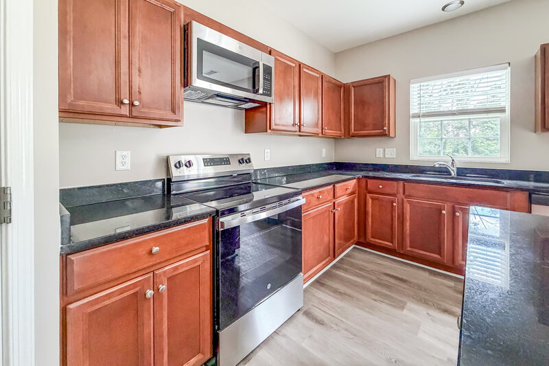 2,480/Mo, 2653 Jordan Ridge Dr Nashville, TN 37218 Kitchen View 2