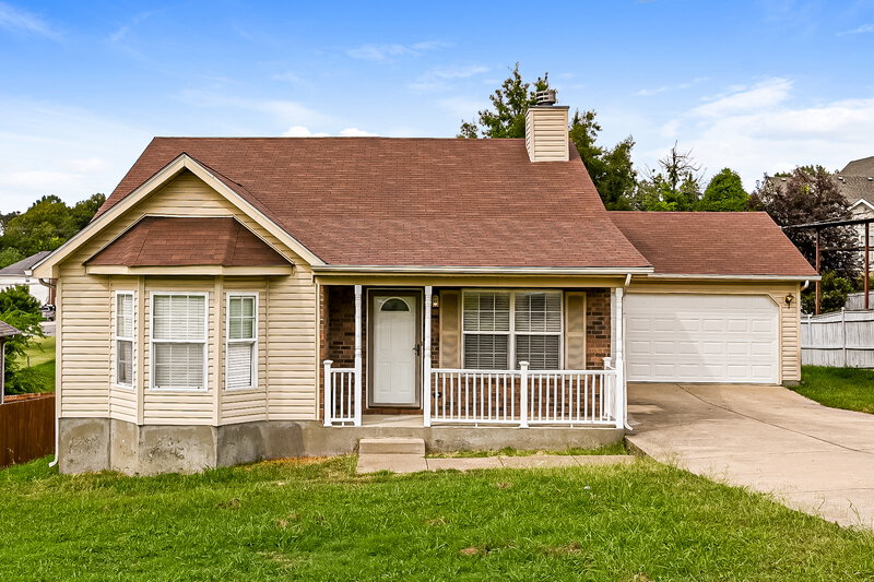 1,855/Mo, 105 Alice Ave La Vergne, TN 37086 External View