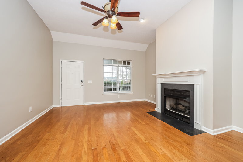 2,370/Mo, 1802 Meadowglen Cir Mt Juliet, TN 37122 Living Room View