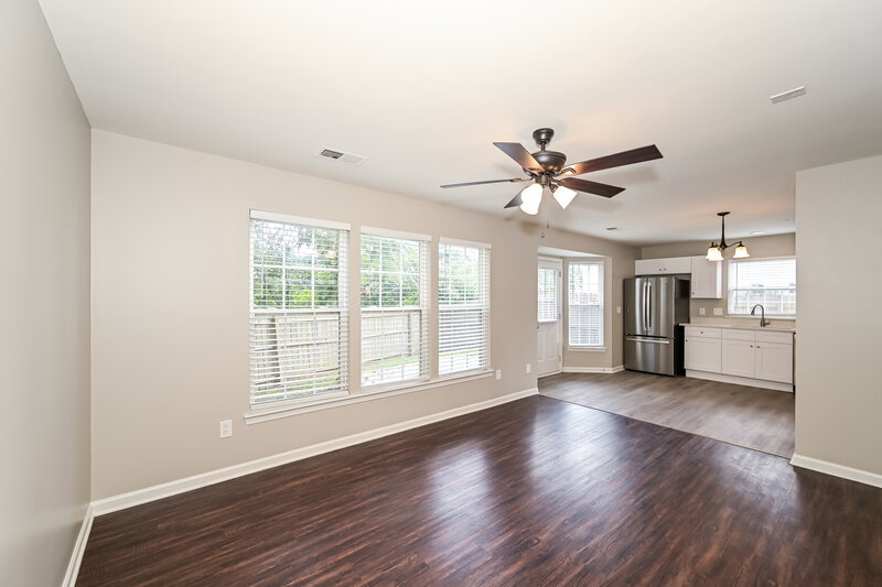 2,115/Mo, 3131 Penn Meade Way Nashville, TN 37214 Living Room View