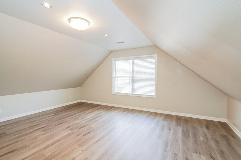 2,005/Mo, 723 Wildwood Dr Smyrna, TN 37167 Sitting Room View