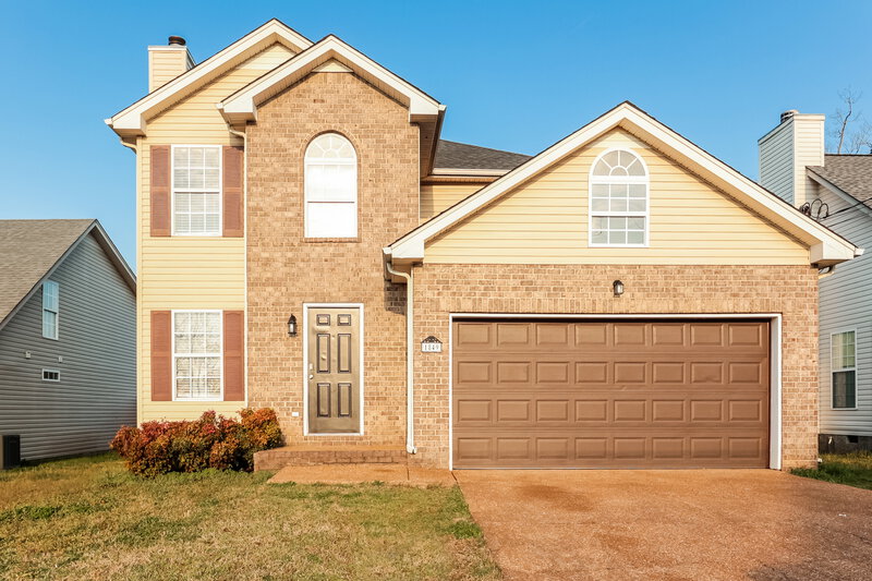 2,100/Mo, 1849 Lakewood Village Dr Antioch, TN 37013 External View