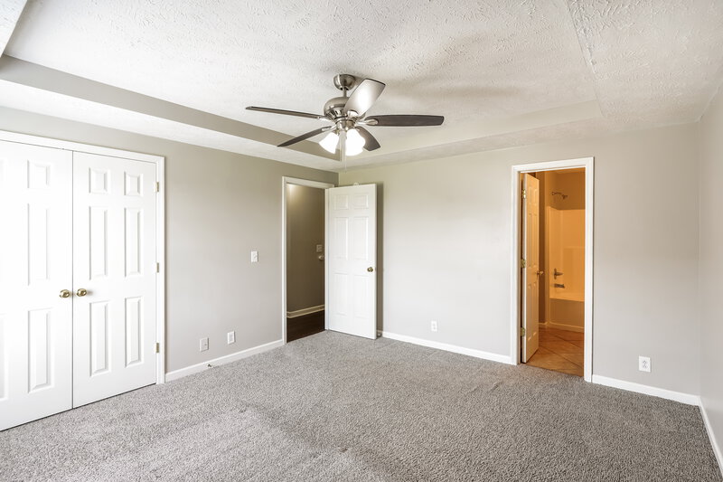2,065/Mo, 5039 Tabitha St Murfreesboro, TN 37129 Main Bedroom View 2