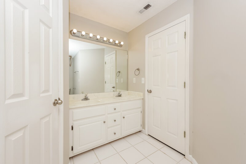 2,415/Mo, 105 Walton Trce S Hendersonville, TN 37075 Main Bathroom View