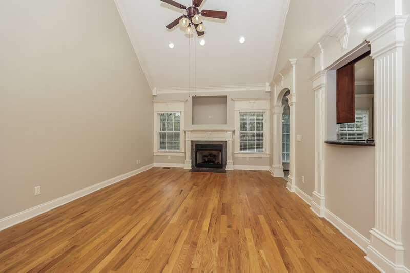 1,965/Mo, 2306 Tortuga Ct Murfreesboro, TN 37127 Living Room View 2
