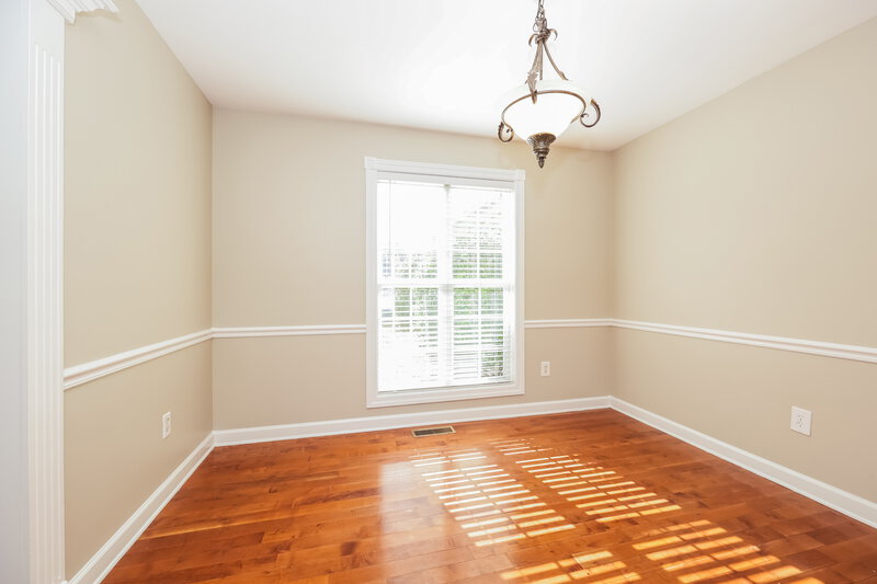 1,900/Mo, 306 Gatewood Dr Murfreesboro, TN 37129 Dining Room View
