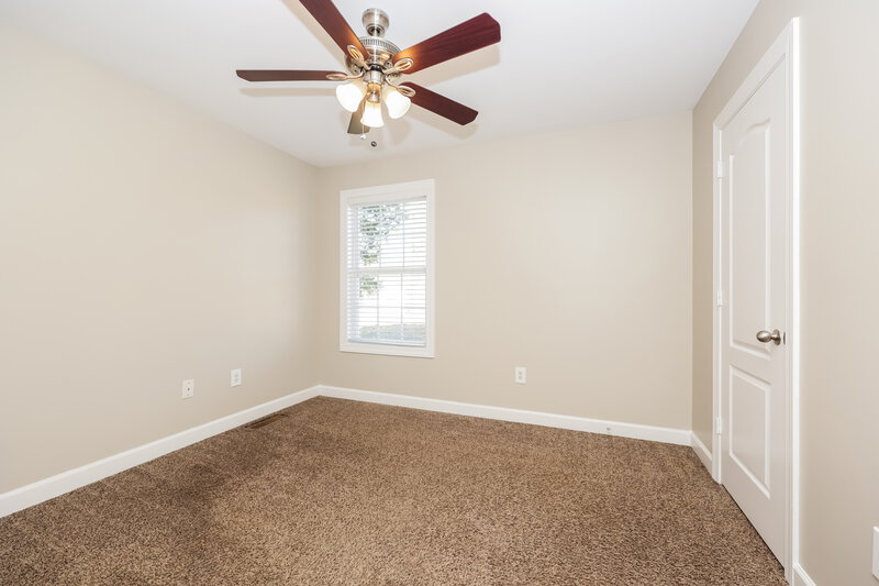 1,900/Mo, 306 Gatewood Dr Murfreesboro, TN 37129 Bedroom View 2