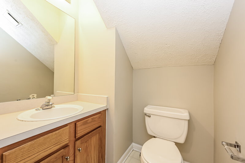 1,985/Mo, 3520 Longhaven Crossing Antioch, TN 37013 Bathroom View 2