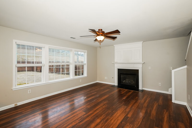 2,300/Mo, 1719 Eagle Trace Dr Mt Juliet, TN 37122 Living Room View