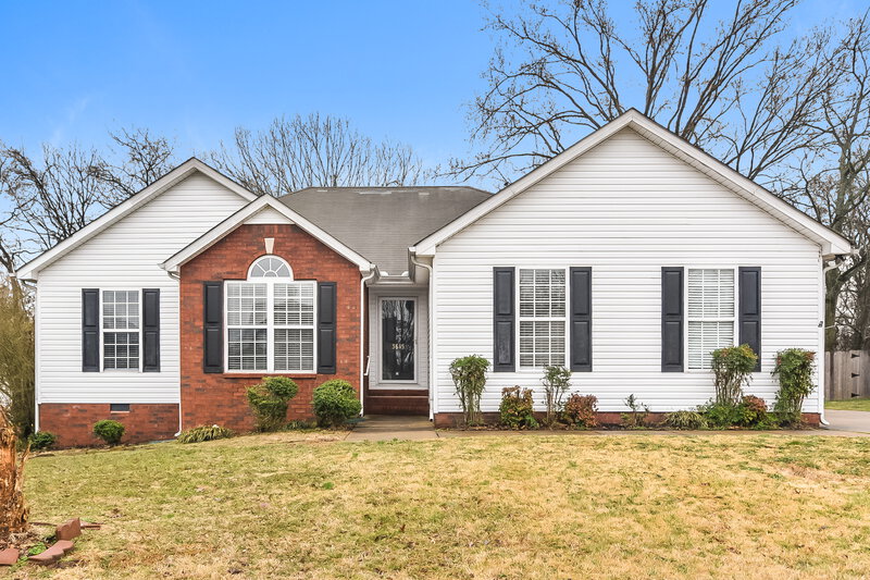2,135/Mo, 3615 Stevens Bnd Murfreesboro, TN 37127 External View