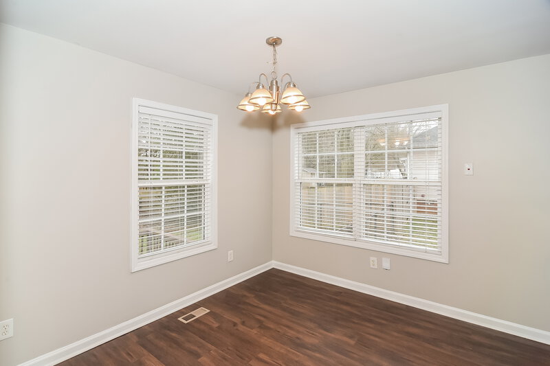 2,135/Mo, 3615 Stevens Bnd Murfreesboro, TN 37127 Dining Room View