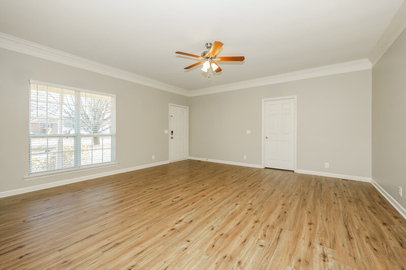 1,895/Mo, 2651 Battleground Dr Murfreesboro, TN 37128 Living Room View 2