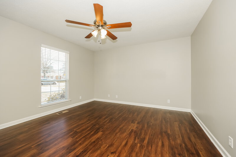 1,895/Mo, 2651 Battleground Dr Murfreesboro, TN 37128 Main Bedroom View 2