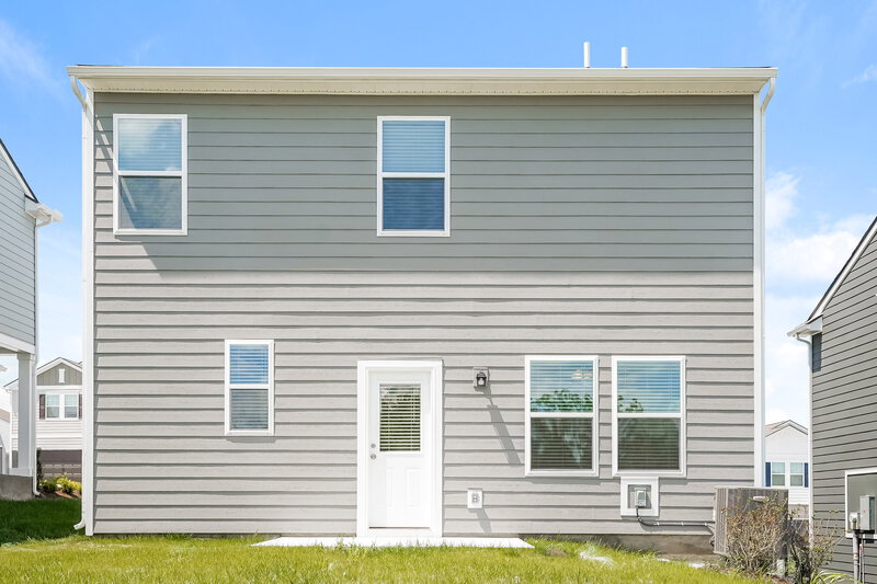 2,175/Mo, 195 Snowdrop Ave La Vergne, TN 37086 Rear View