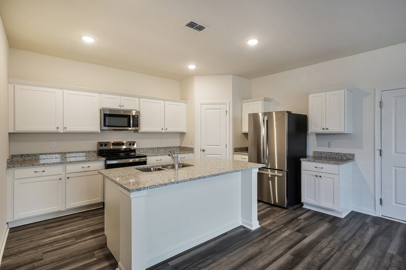 2,575/Mo, 179 Snowdrop Ave La Vergne, TN 37086 Kitchen View 2