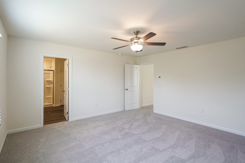 2,575/Mo, 179 Snowdrop Ave La Vergne, TN 37086 Main Bedroom View 2