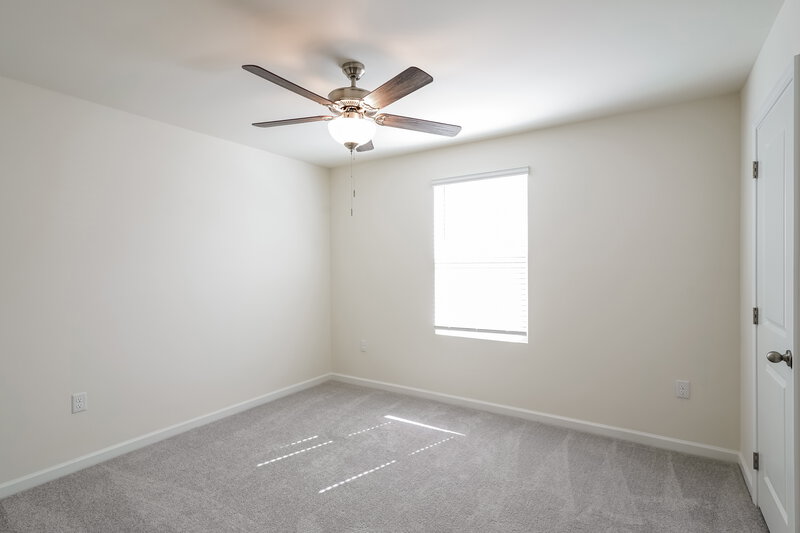 2,575/Mo, 179 Snowdrop Ave La Vergne, TN 37086 Bedroom View 3