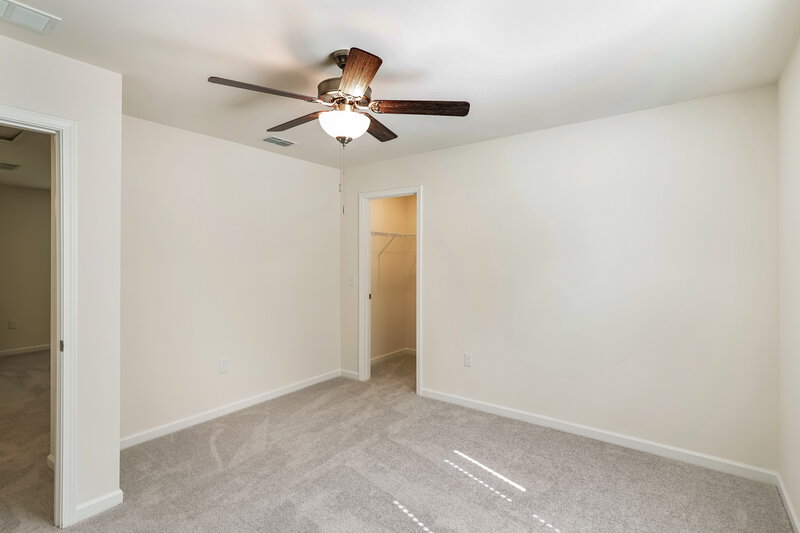 2,575/Mo, 179 Snowdrop Ave La Vergne, TN 37086 Bedroom View 4