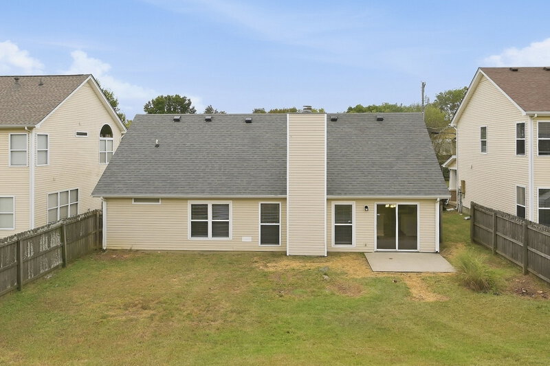 2,225/Mo, 1681 Cumberland Station Blvd Madison, TN 37115 Rear View