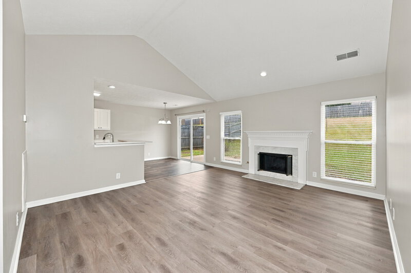 2,225/Mo, 1681 Cumberland Station Blvd Madison, TN 37115 Living Room View