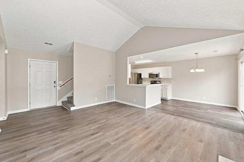 2,225/Mo, 1681 Cumberland Station Blvd Madison, TN 37115 Living Room View 3