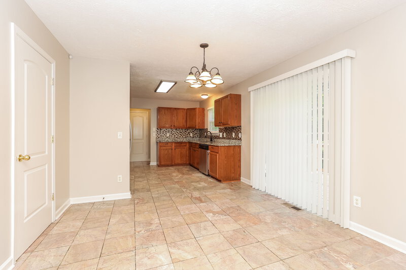 1,730/Mo, 4012 Shadowbrook Trl Antioch, TN 37013 Dining Room View