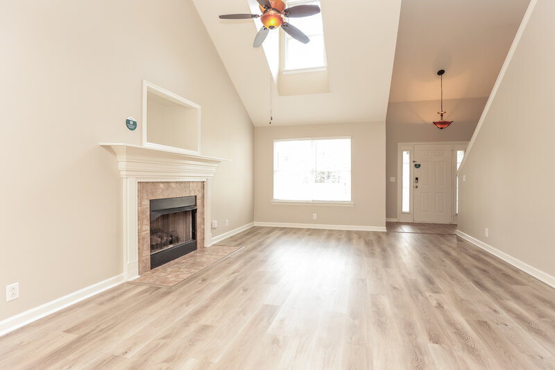 2,535/Mo, 3442 Leslie Ln Murfreesboro, TN 37128 Living Room View