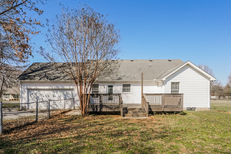 2,010/Mo, 4023 Higdon Dr Murfreesboro, TN 37128 Rear View