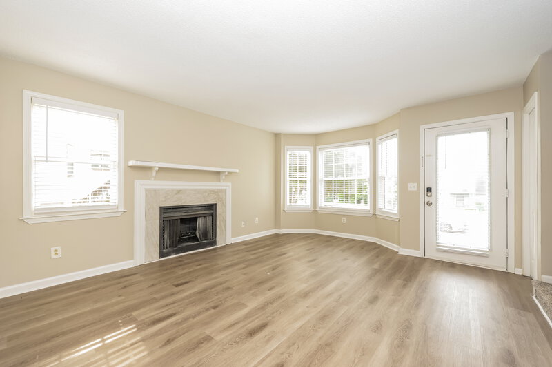 1,755/Mo, 3408 Doriswood Ct ANTIOCH, TN 37013 Living Room View