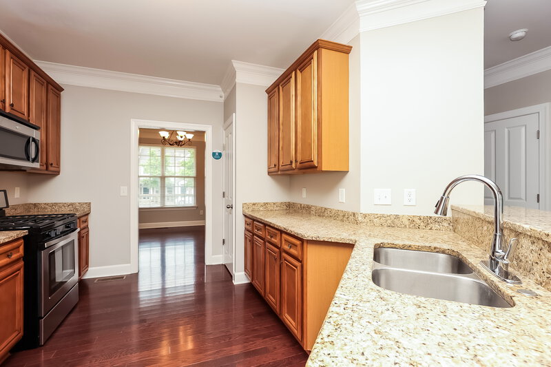 2,905/Mo, 2673 Avery Park Dr NASHVILLE, TN 37211 Kitchen View 2