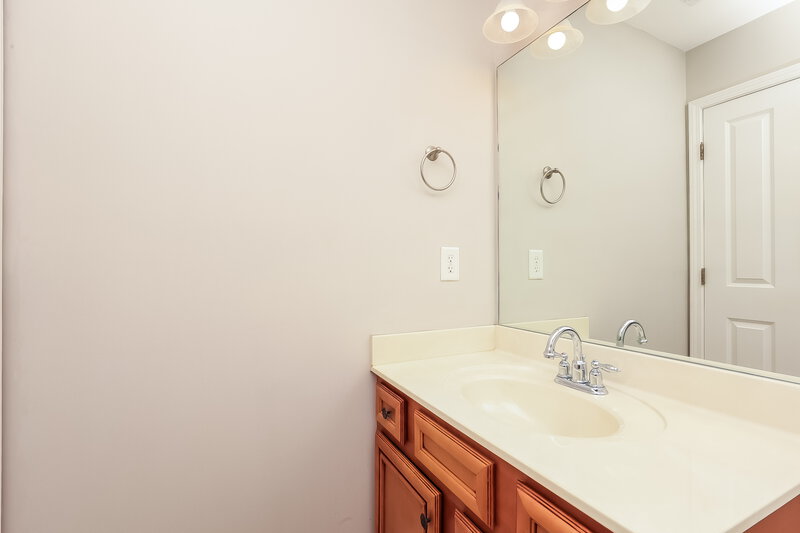 2,905/Mo, 2673 Avery Park Dr NASHVILLE, TN 37211 Bathroom View