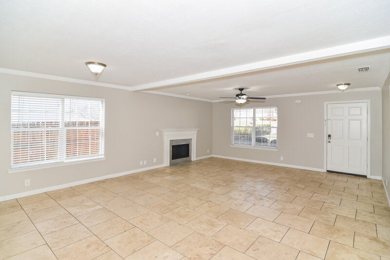 2,438/Mo, 5112 Brookstone Ct Antioch, TN 37013 Living Room View 2