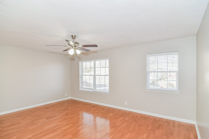 2,438/Mo, 5112 Brookstone Ct Antioch, TN 37013 Loft View