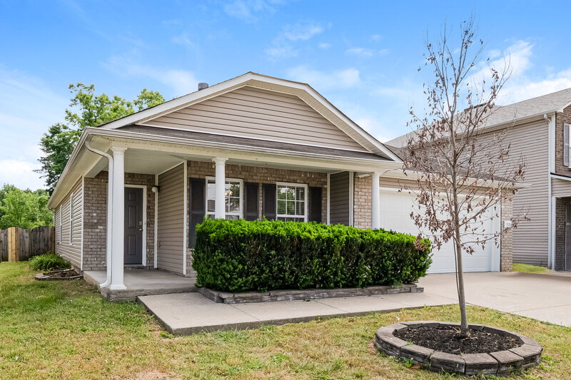 2,330/Mo, 5328 Skip Jack Dr Antioch, TN 37013 Front View