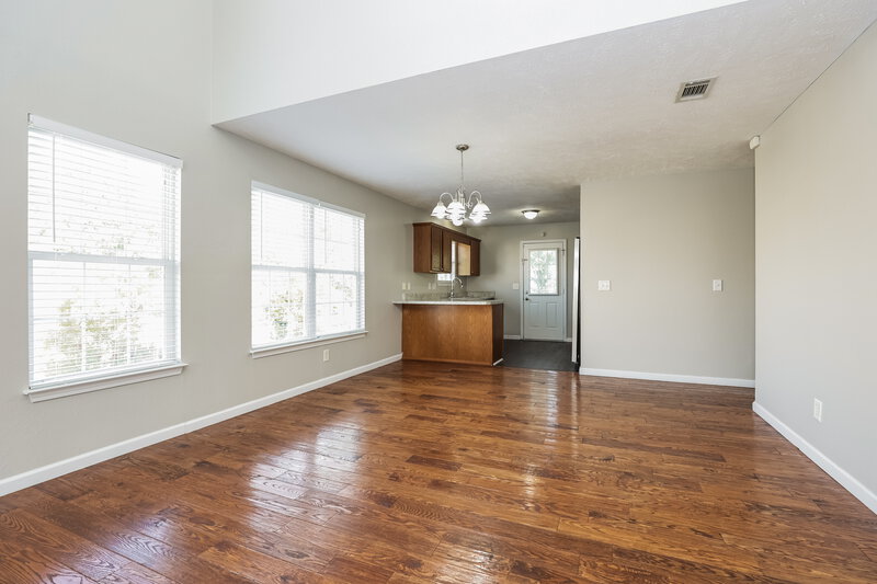 3,050/Mo, 5027 Hectare Ln La Vergne, TN 37086 Living Room View 3