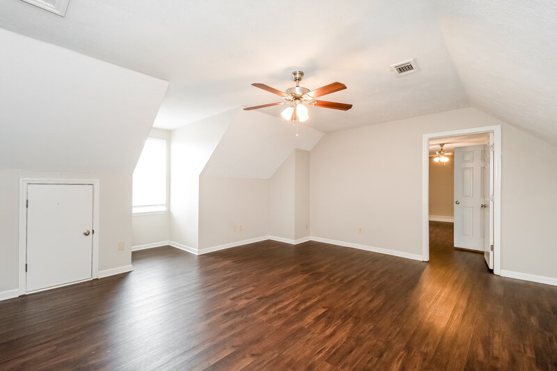 2,420/Mo, 515 Gammon Ln La Vergne, TN 37086 Bedroom View 2