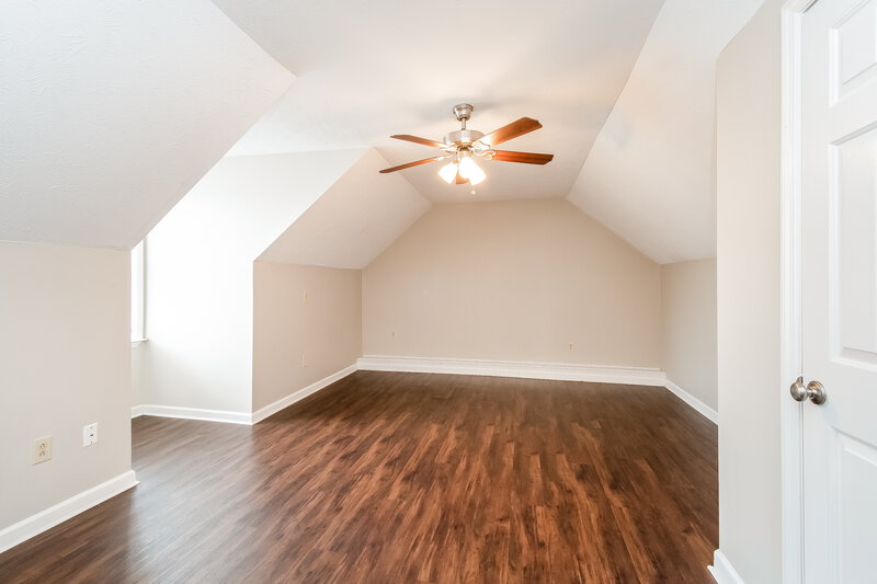 2,420/Mo, 515 Gammon Ln La Vergne, TN 37086 Bedroom View 3