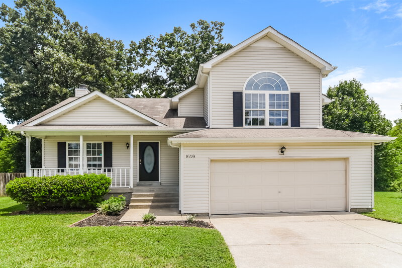 2,255/Mo, 1609 Soulshine Pl Antioch, TN 37013 External View