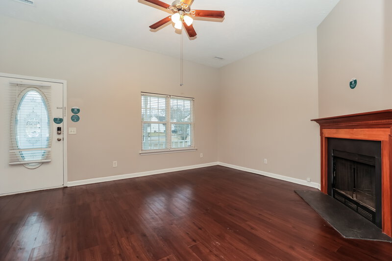 3,170/Mo, 1609 Soulshine Pl Antioch, TN 37013 Living Room View