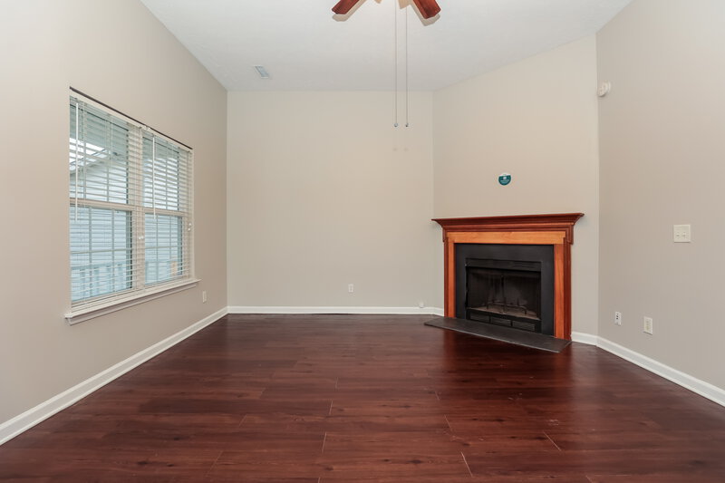 3,170/Mo, 1609 Soulshine Pl Antioch, TN 37013 Living Room View 2