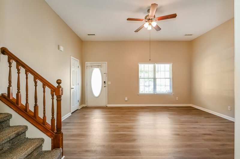 0/Mo, 1609 Soulshine Pl Antioch, TN 37013 Living Room View 2