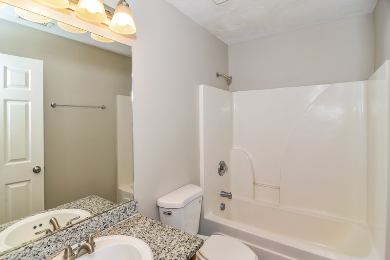 2,255/Mo, 1609 Soulshine Pl Antioch, TN 37013 Bathroom View 2