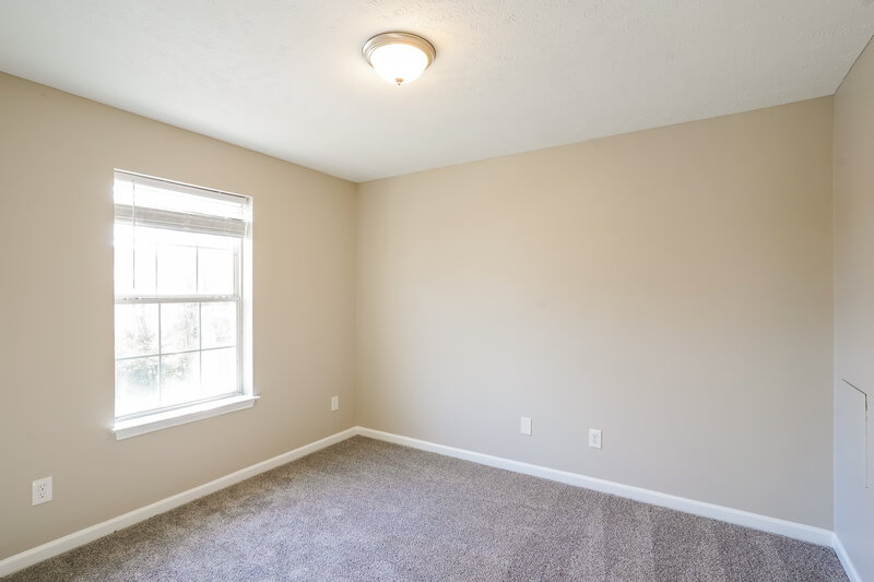 2,110/Mo, 205 Lake Forest Dr La Vergne, TN 37086 Bedroom View 2