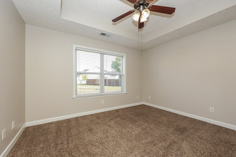 1,735/Mo, 1516 Beaconcrest Cir Murfreesboro, TN 37128 Main Bedroom View