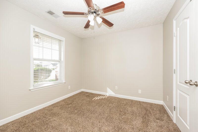 1,735/Mo, 1516 Beaconcrest Cir Murfreesboro, TN 37128 Bedroom View